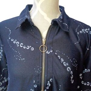 NEW! S/M Long Black Fashion Zipper Top 4561